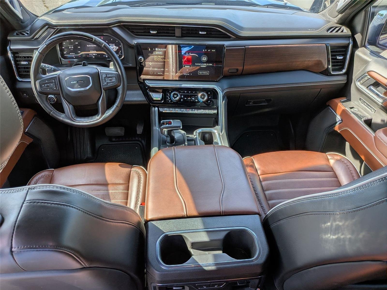 Used 2025 Downpour Metallic GMC Denali Ultimate image 30
