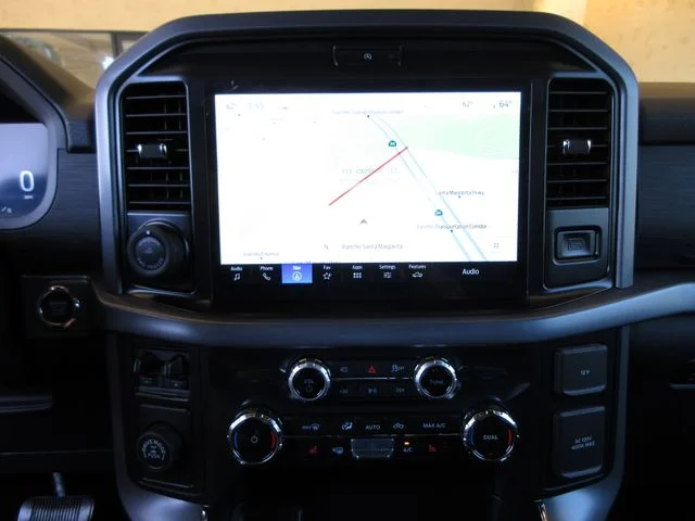 New 2026 Carbonized Gray Metallic Ford XLT image 18