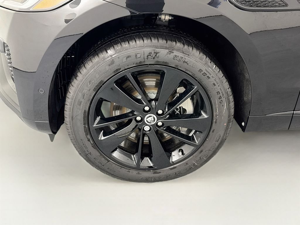 2026 Jaguar F-Pace R-Dynamic S - Photo 32