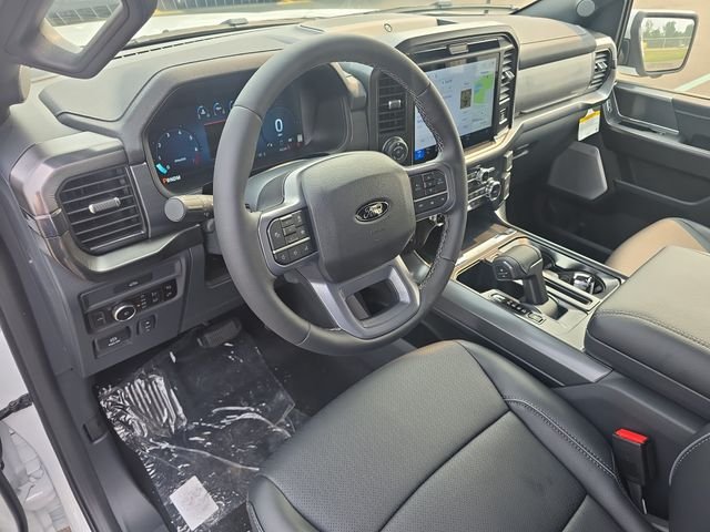 New 2026 Oxford White Ford Lariat® image 46