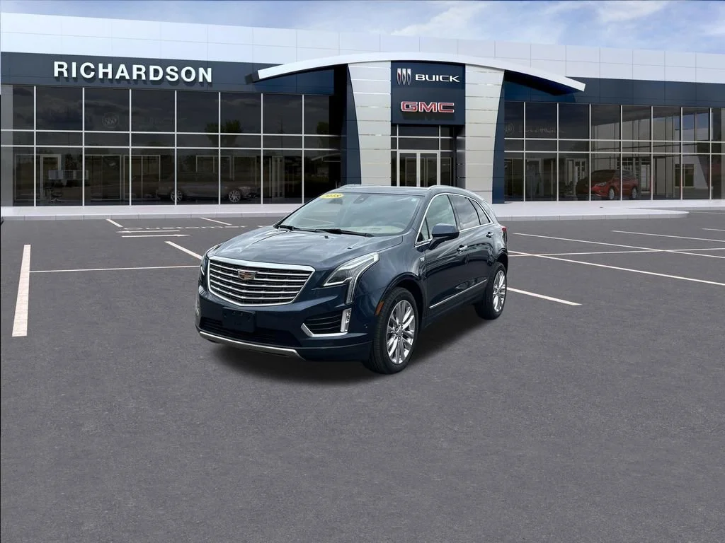 2018 Cadillac XT5 AWD Platinum's photo