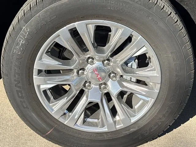 2027 GMC Yukon Denali - Photo 10