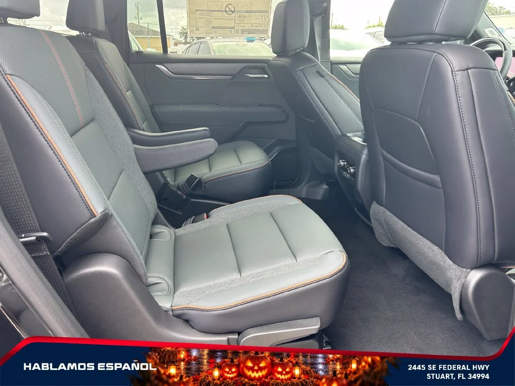 New 2027 Ebony Twilight Metallic GMC AT4 image 18