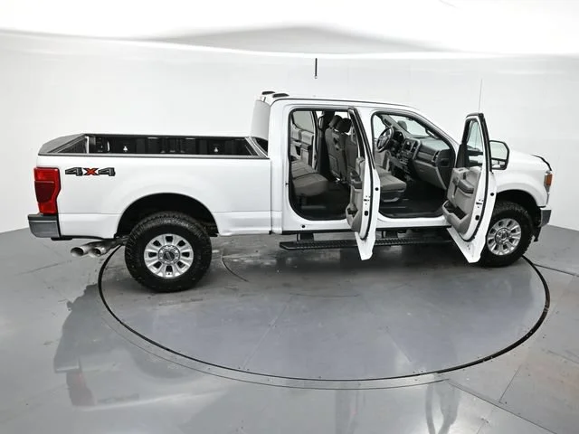 Used 2020 White Ford XL image 40