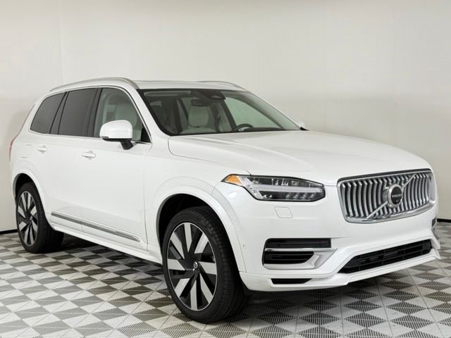 2023 Volvo XC90 Recharge Plug-In Hybrid Ultimate