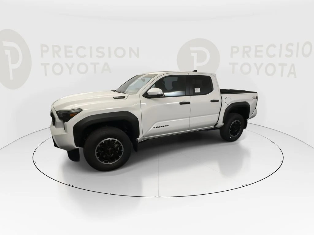 2026 Toyota Tacoma TRD Off Road - Photo 9