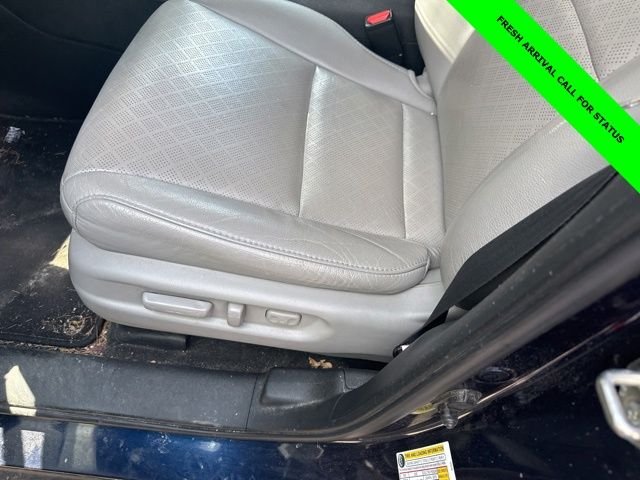 Certified Used 2019 Obsidian Blue Pearl Honda EX-L image 16