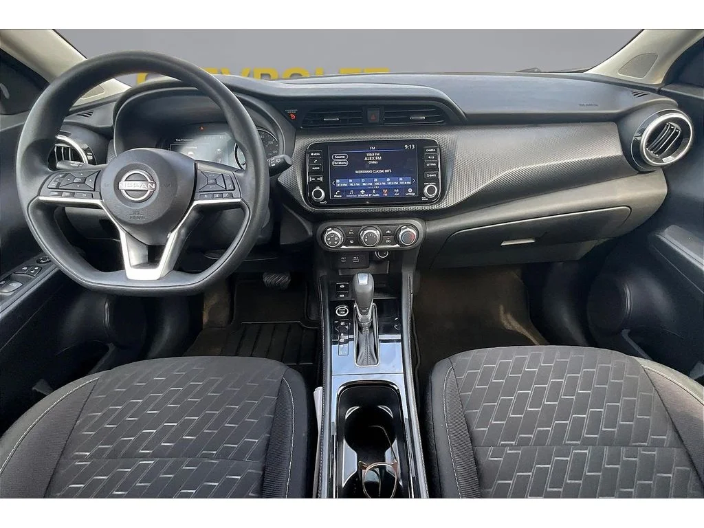 Used 2024 Gray Nissan SV image 12