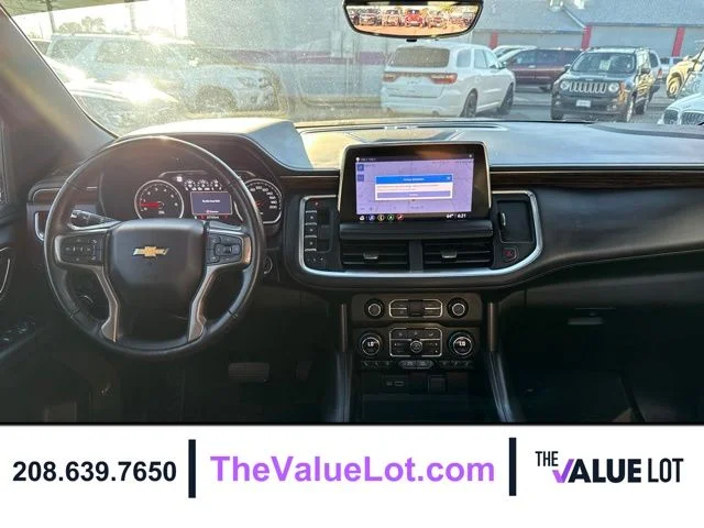 Used 2021  Chevrolet High Country image 16