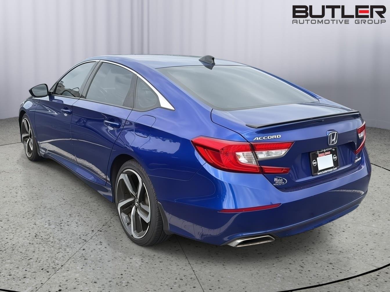Used 2021 Still Night Pearl Honda Sport image 10