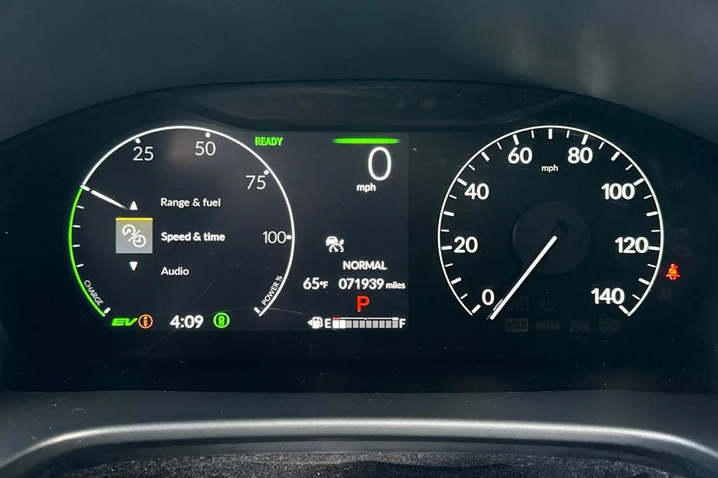 Used 2025  Honda Sport-L image 24