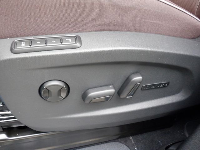 2025 Volkswagen ID. Buzz PRO S - Photo 13