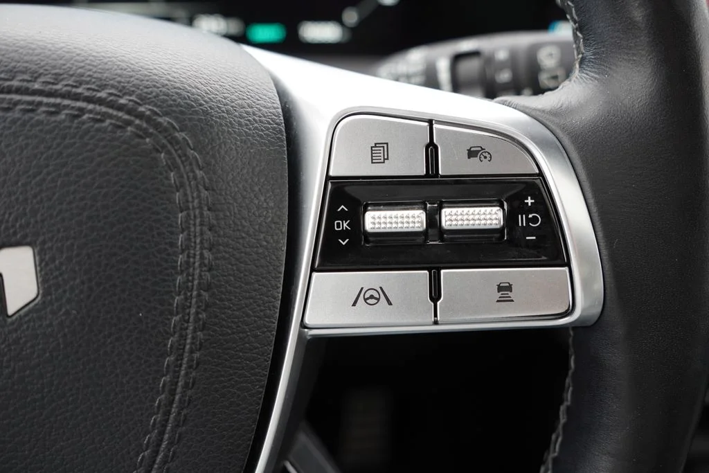 Used 2023 Green Kia SX X-Pro image 36