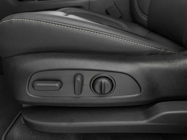Used 2023 Gray Chevrolet LT image 18