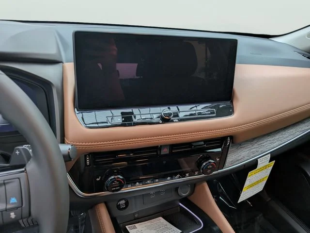 New 2026 Obsidian Green Pearl Nissan Platinum image 20
