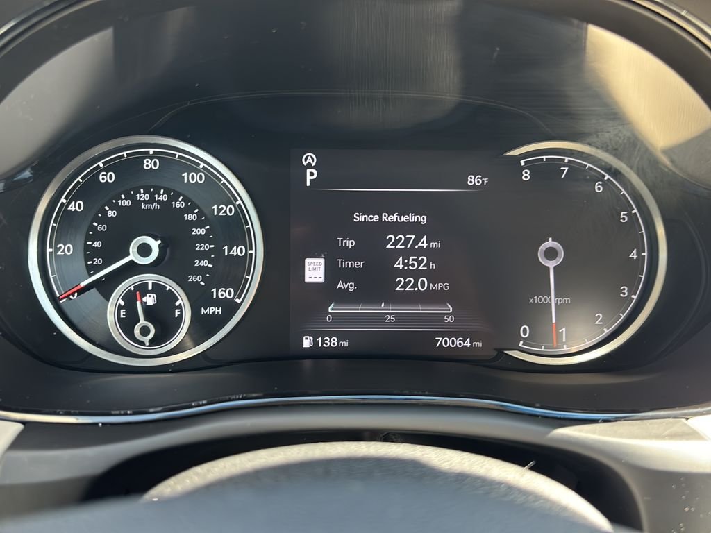 2025 GENESIS GV70 Standard - Photo 24