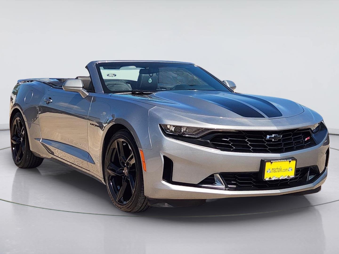 Used 2024 Sharkskin Metallic Chevrolet 2LT image 3