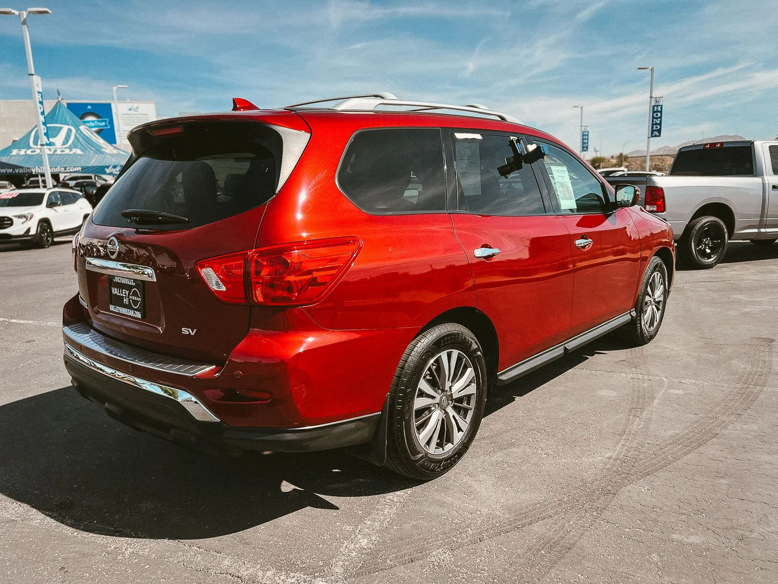 Used 2020 Red Nissan SV image 7