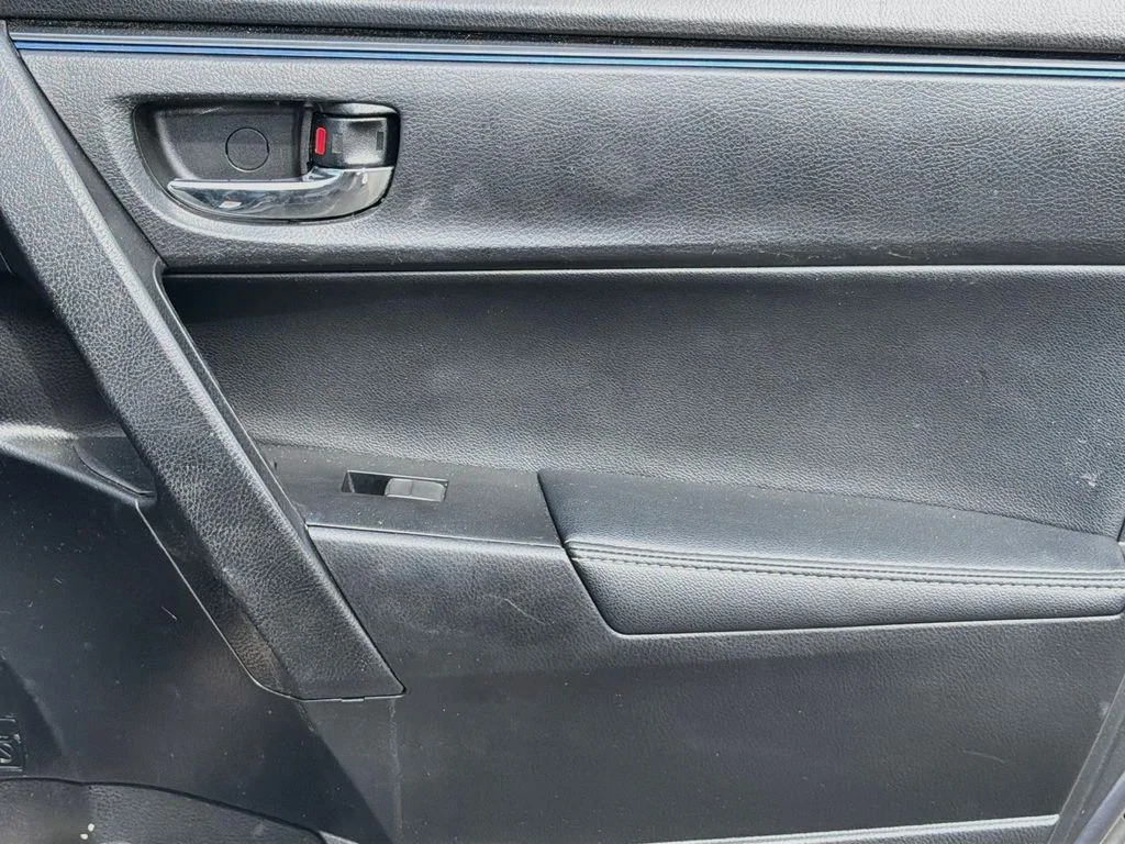 Used 2017 Slate Metallic Toyota L image 30