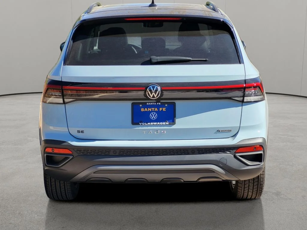 New 2026 Monument Gray W/Deep Black Roof Volkswagen 1.5T SE Black image 2