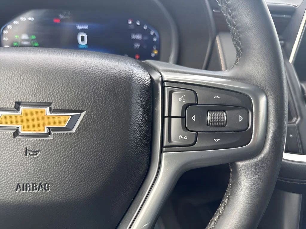 Used 2023 White Chevrolet Premier image 18
