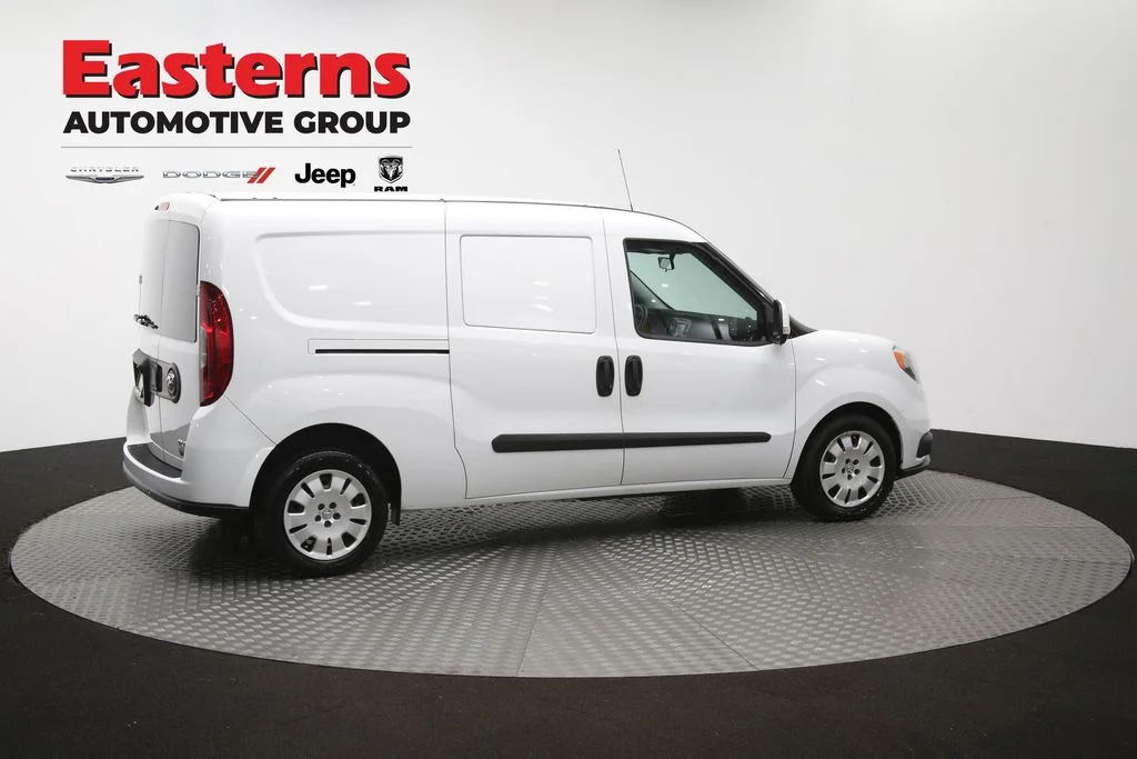 Used 2021 White Ram Tradesman SLT image 42