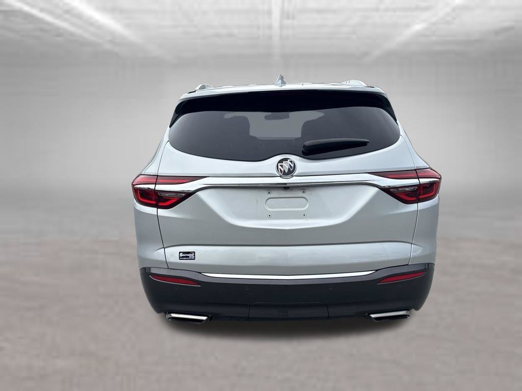 Used 2019 Silver Buick Essence image 4