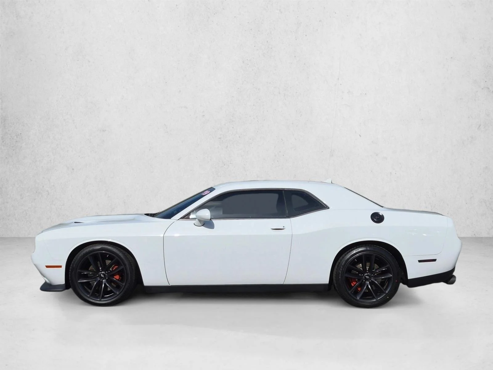 Used 2019 White Knuckle Clearcoat Dodge R/T Scat Pack image 9