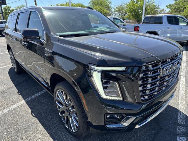 2026 GMC Yukon Denali Ultimate AWD's photo