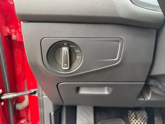 2023 Volkswagen Tiguan SE - Photo 22
