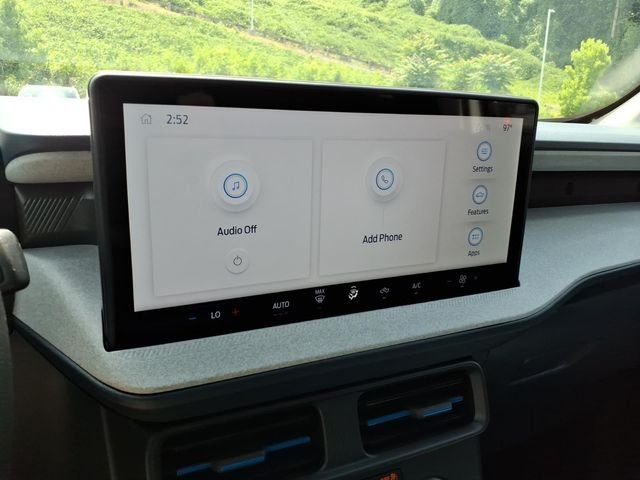 New 2026 Oxford White Ford XLT image 24