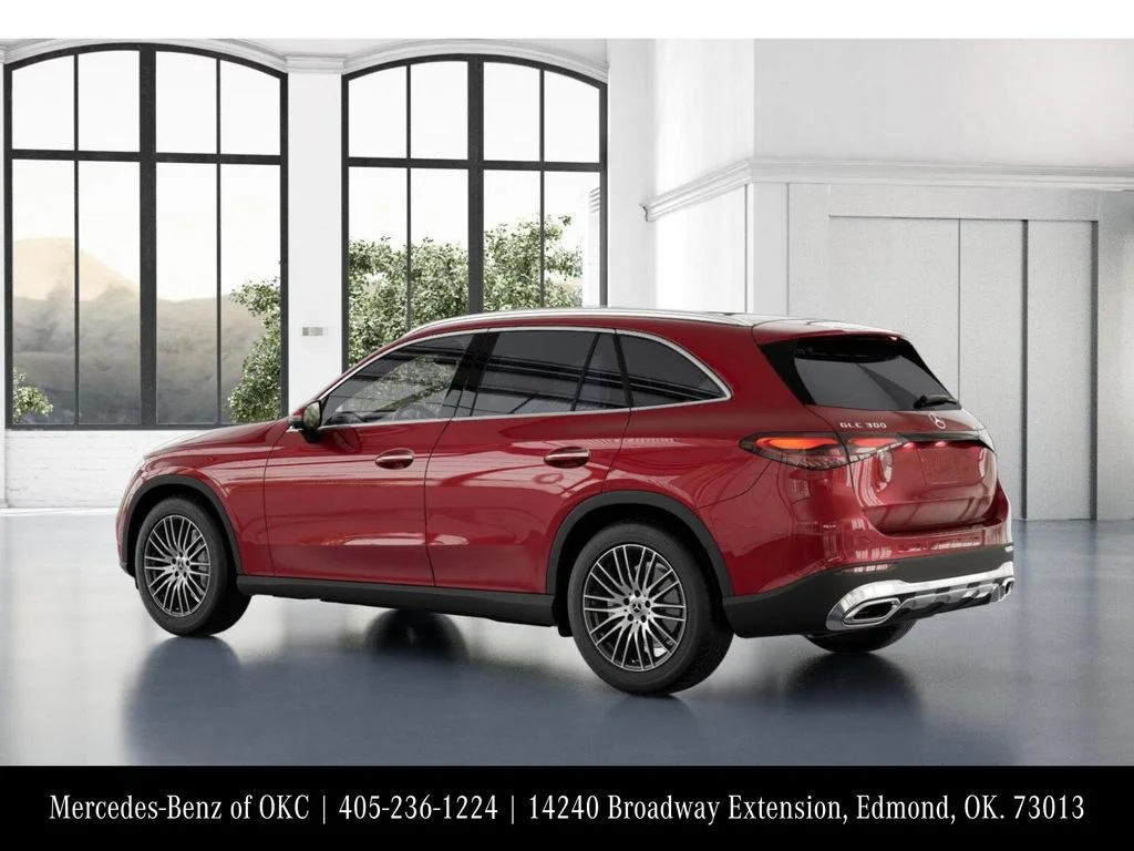 Used 2026 Red Mercedes-Benz GLC 300 image 30