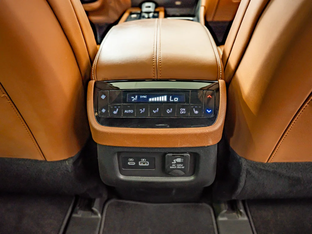 Used 2023 Grand Blue/Black Obsidian INFINITI Autograph image 37