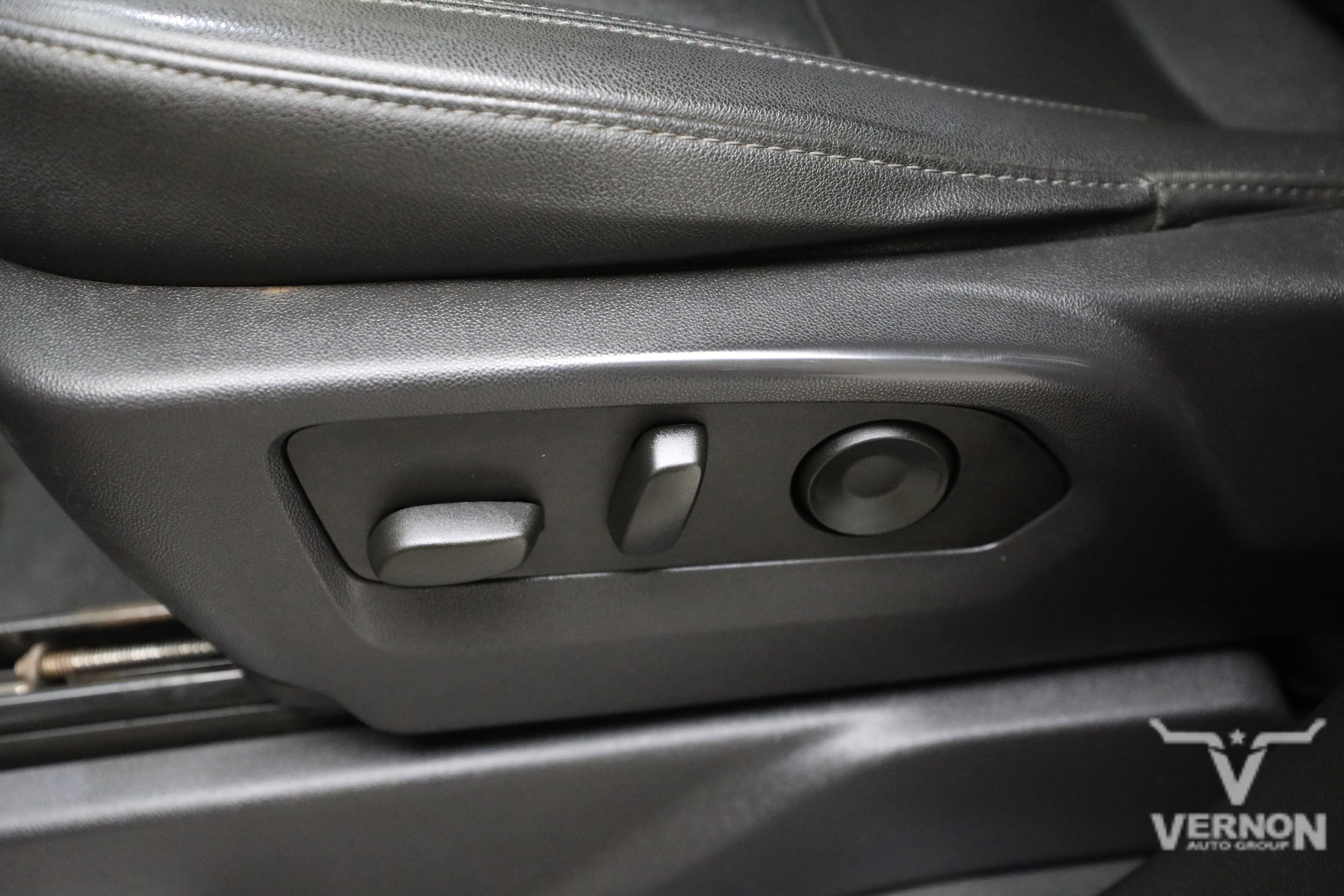 Used 2023 Black Chevrolet Y image 14