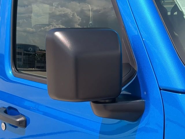 New 2026 Hydro Blue Pearl-Coat Exterior Paint Jeep Rubicon image 12