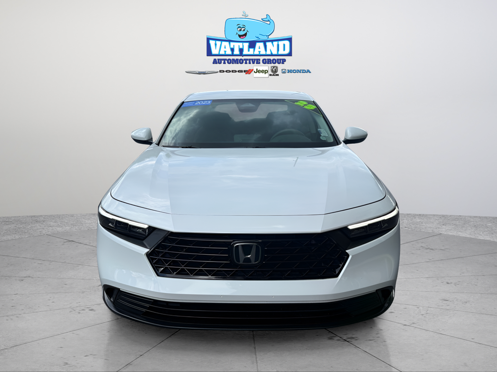 Used 2023 White Honda LX image 8