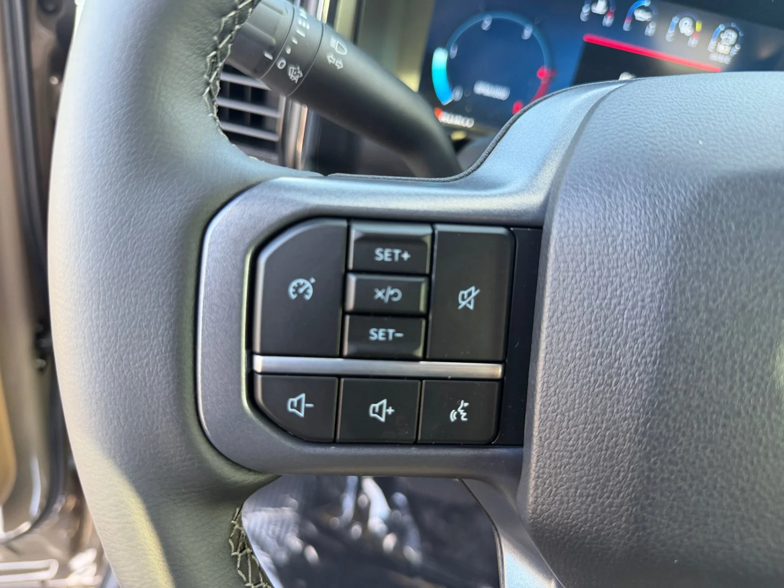 New 2026 Marsh Gray Ford LARIAT image 24