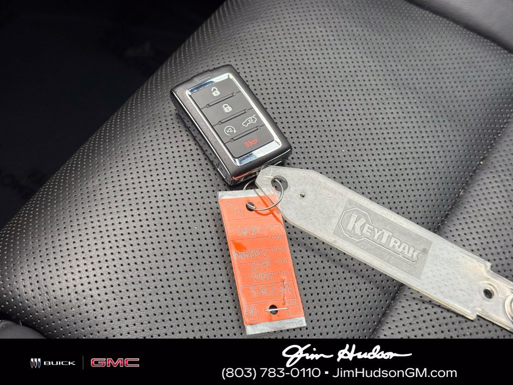 Used 2021 Gray Jeep Overland image 40