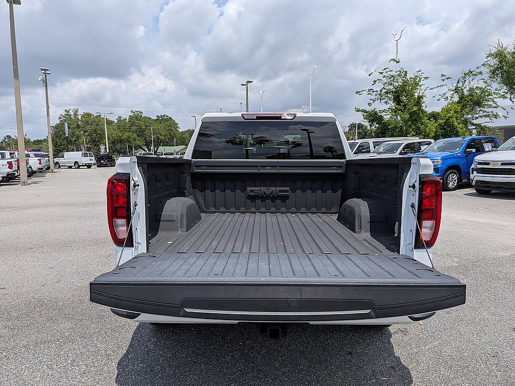 2024 GMC Sierra 1500 Elevation - Photo 12