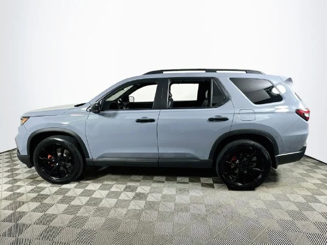 Certified Pre-Owned 2025 Honda Pilot TrailSport