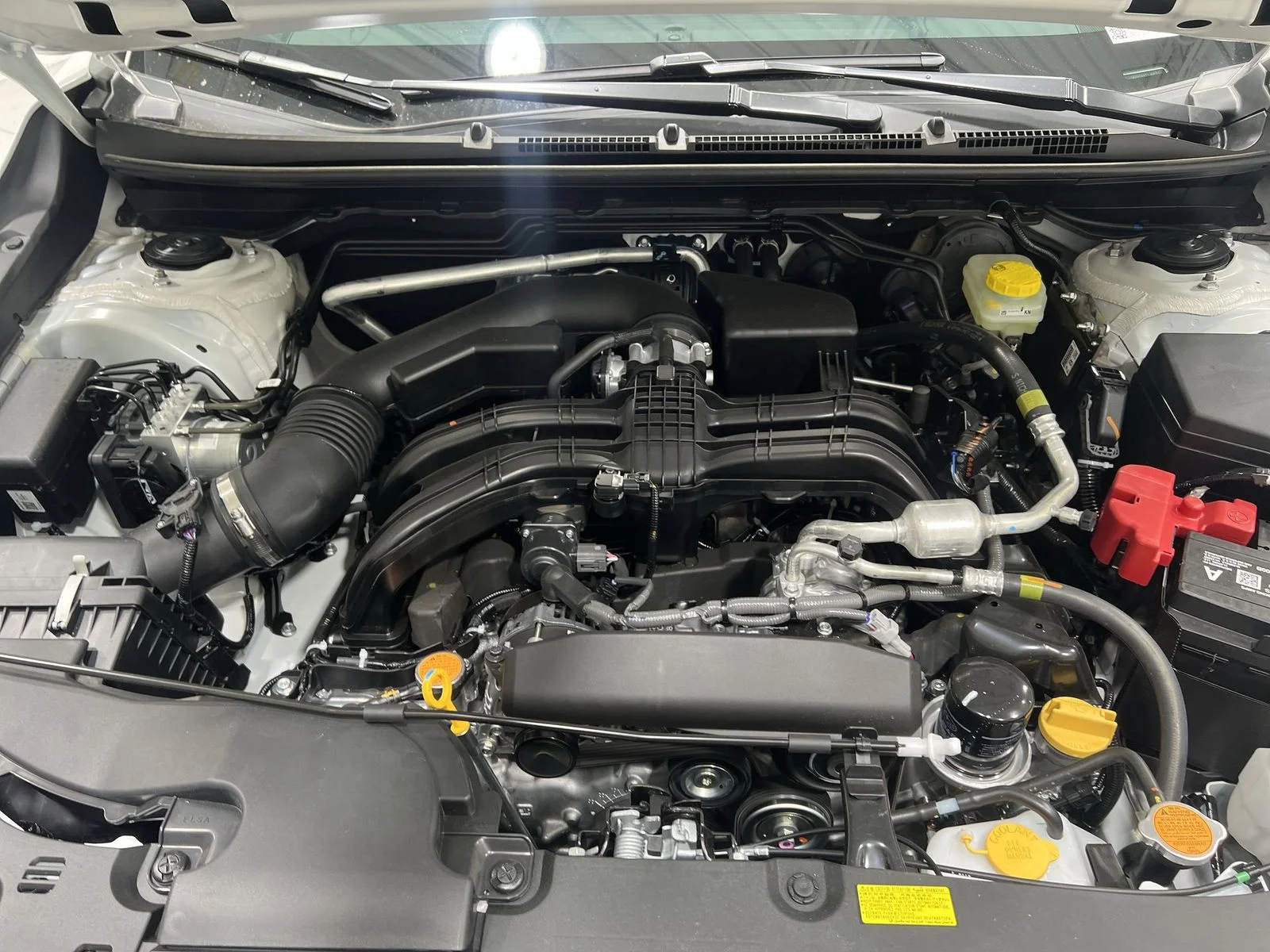 New 2026 CRYSTAL WHITE PEARL Subaru Premium image 25