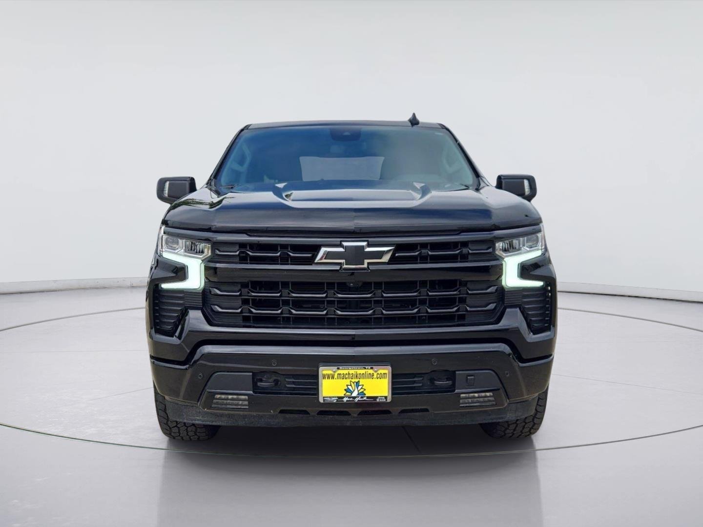 Used 2025 Black Chevrolet RST image 8