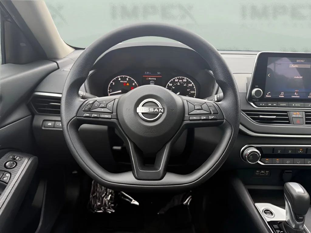 Used 2025 Black Nissan 2.5 S image 25