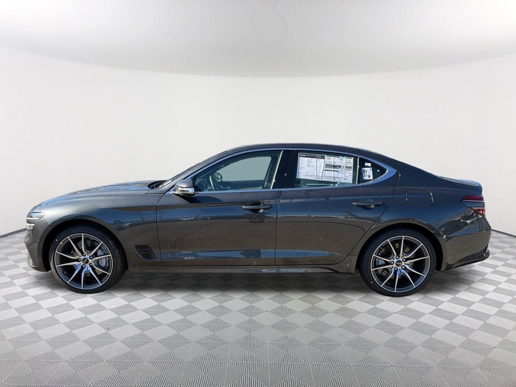2026 GENESIS G70 Standard - Photo 8