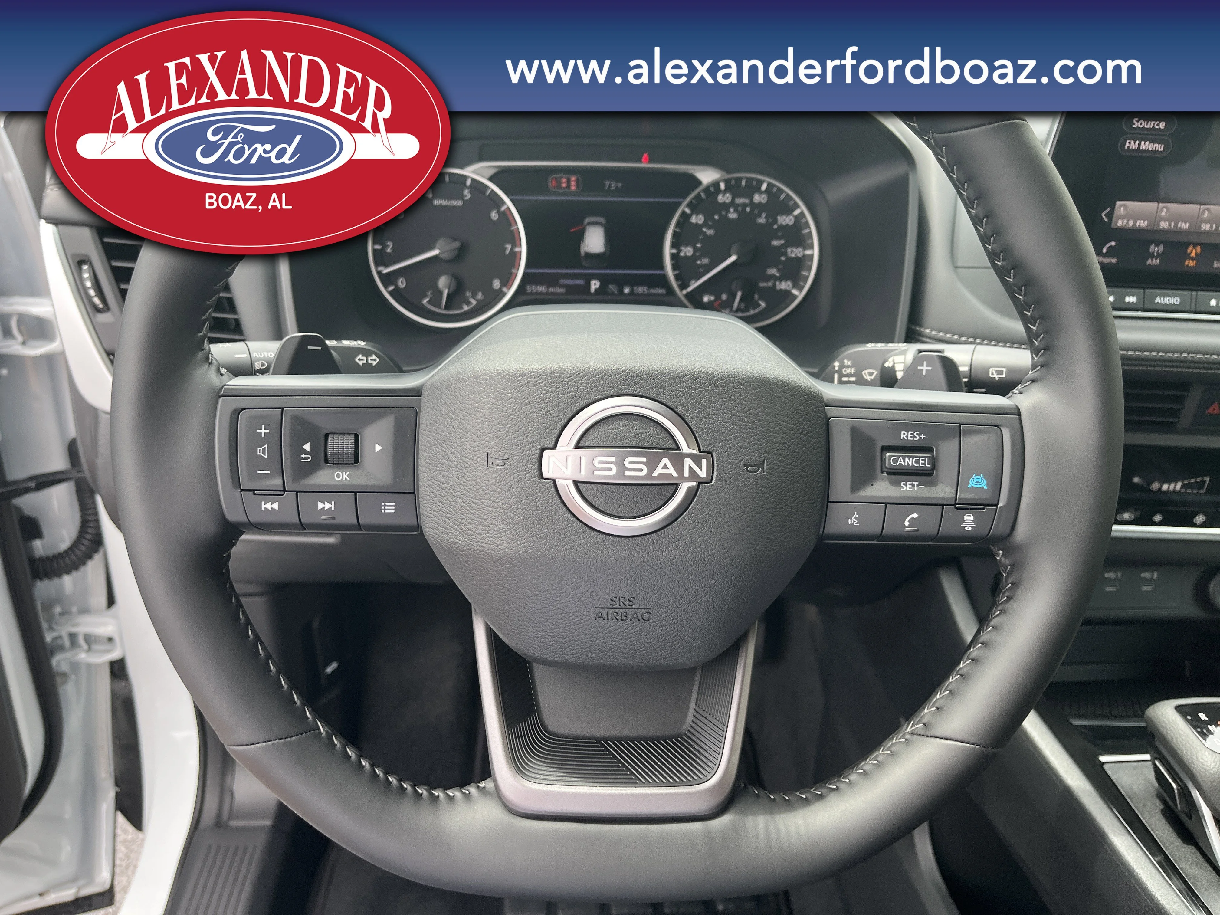 Used 2026 Everest White P Nissan SV image 20