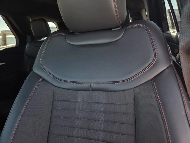 New 2026 Carbonized Gray Metallic Ford ST-Line image 36