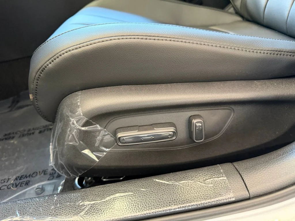 2026 Acura Integra Base - Photo 13