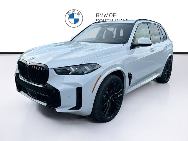 New 2026 White BMW sDrive40i image 3