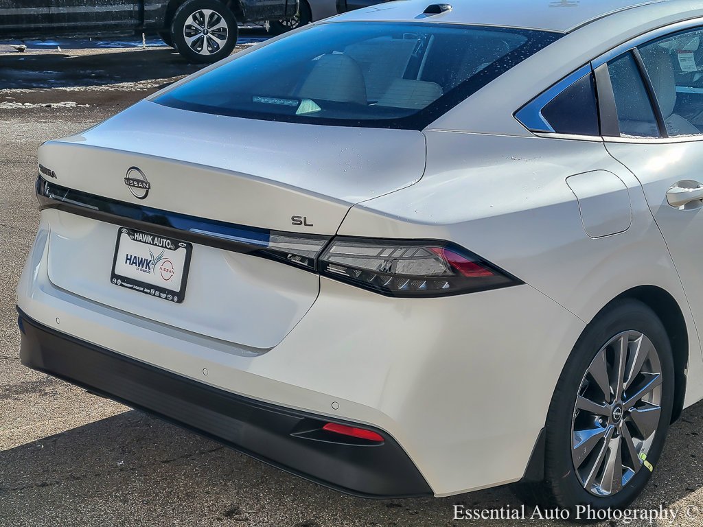 New 2026 Aspen White Tricoat Nissan SL image 5
