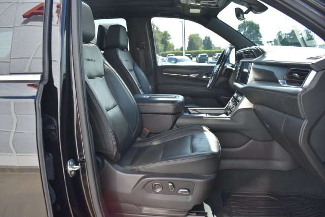 Used 2021 Black GMC Denali image 23